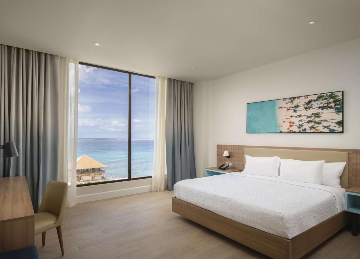Hilton Garden Inn 拉罗马纳 外观 照片