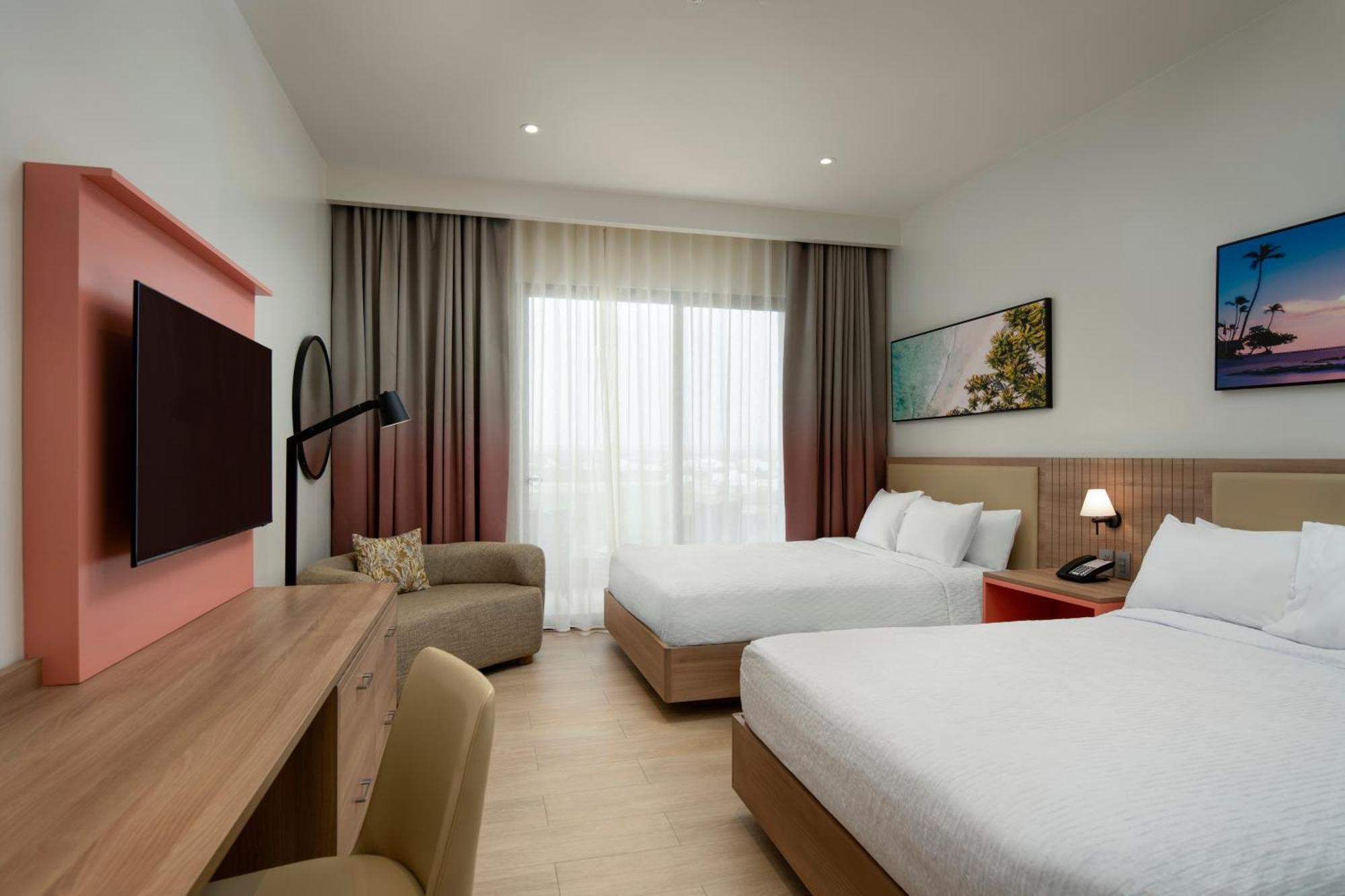 Hilton Garden Inn 拉罗马纳 外观 照片
